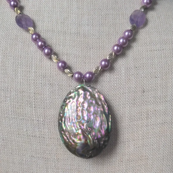 Purple Pearl & Abalone Pendant Necklace, New, Genuine Gems - Picture 4 of 8